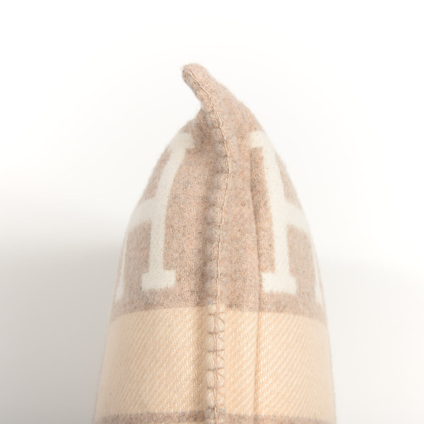 Wool Cashmere Avalon III Pillow PM Coco Camomille