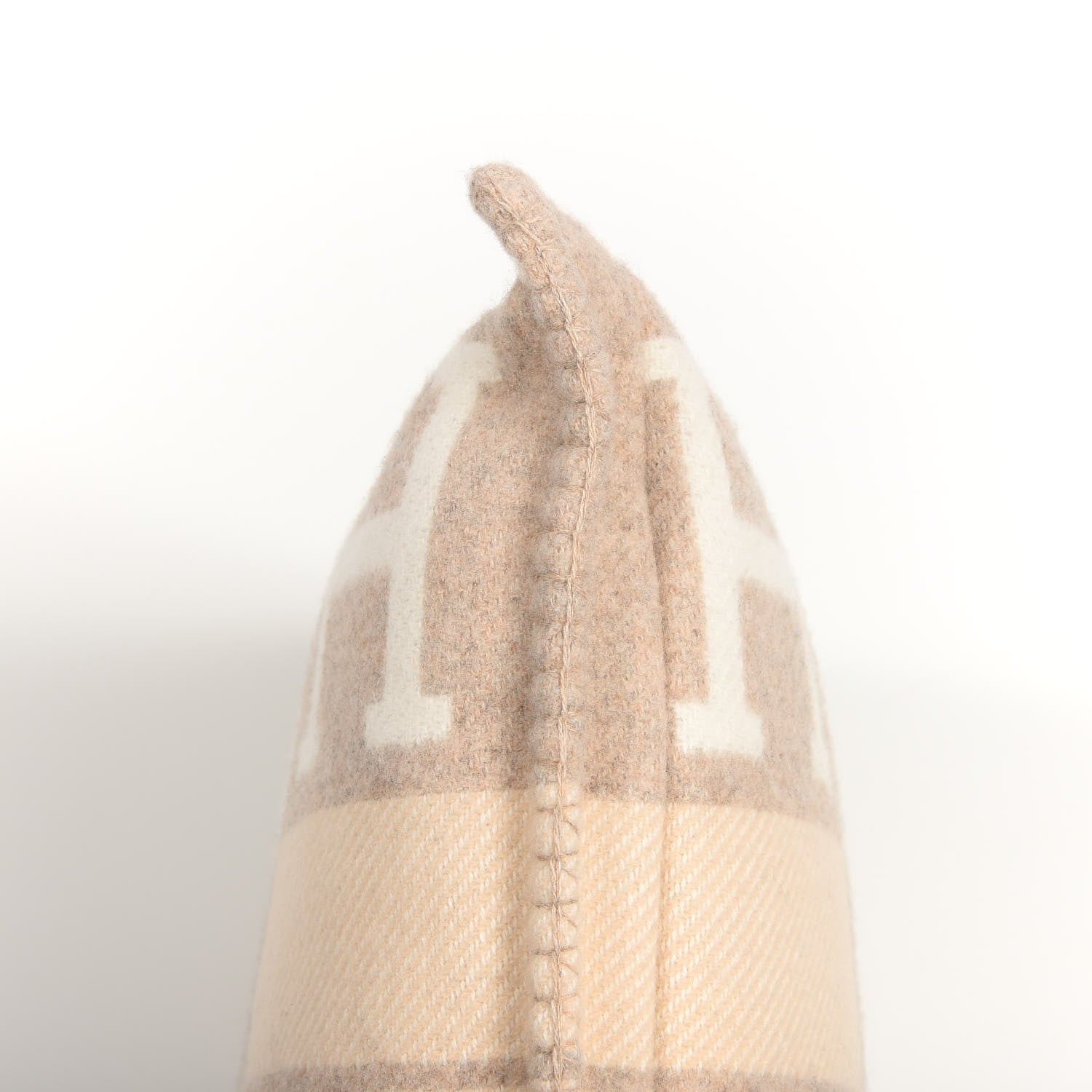 Hermes Wool Cashmere Avalon III Pillow PM Coco Camomille 4 of 4