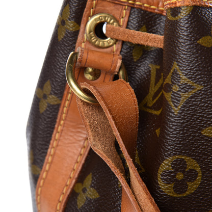 Louis Vuitton Monogram Petit Noe 11 of 18