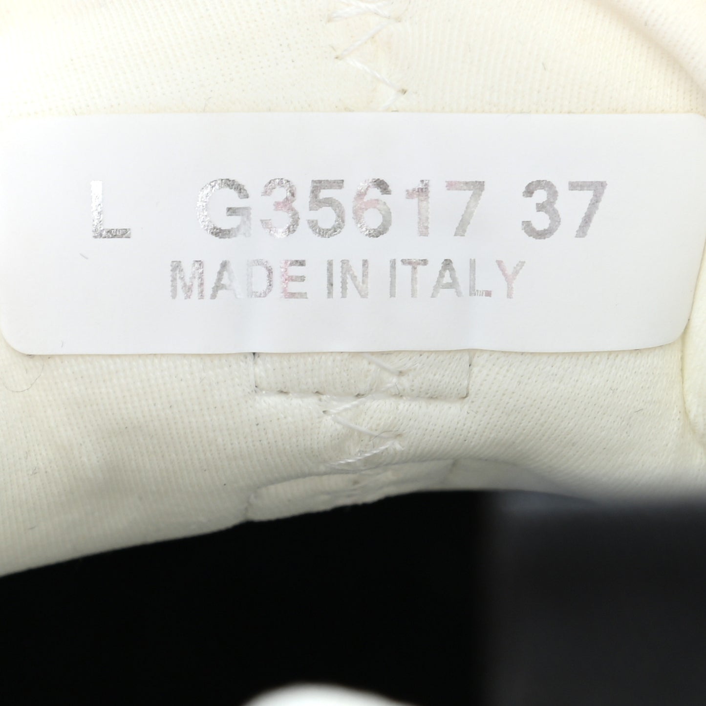 Velvet Calfskin Mixed Fibers CC Sneakers 37 Ivory Black