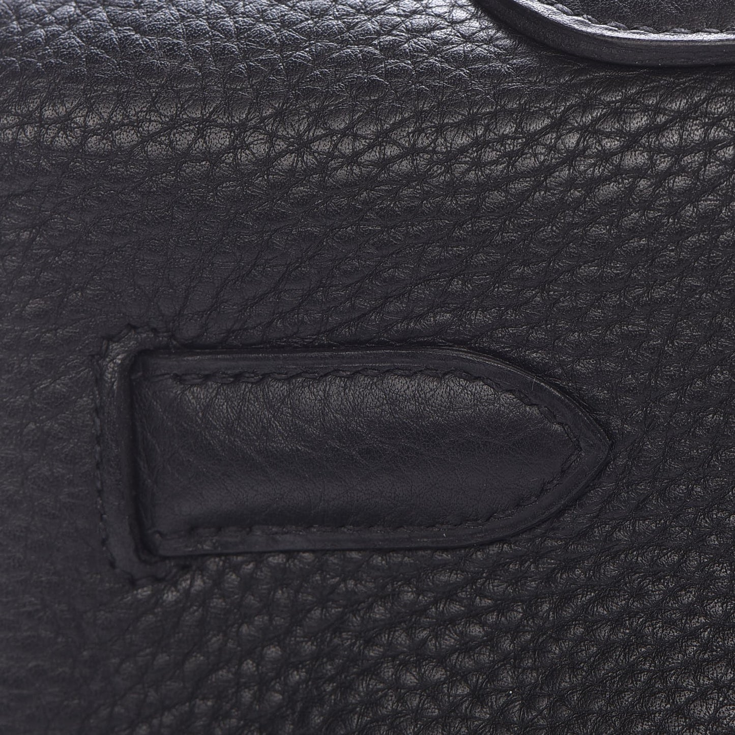 Taurillon Clemence Shoulder Kelly 40 Black