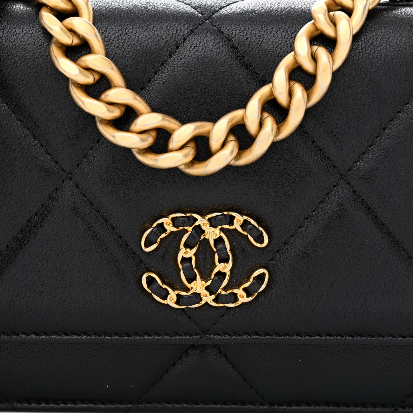 Goatskin Quilted Chanel 19 Wallet On Chain WOC Black
