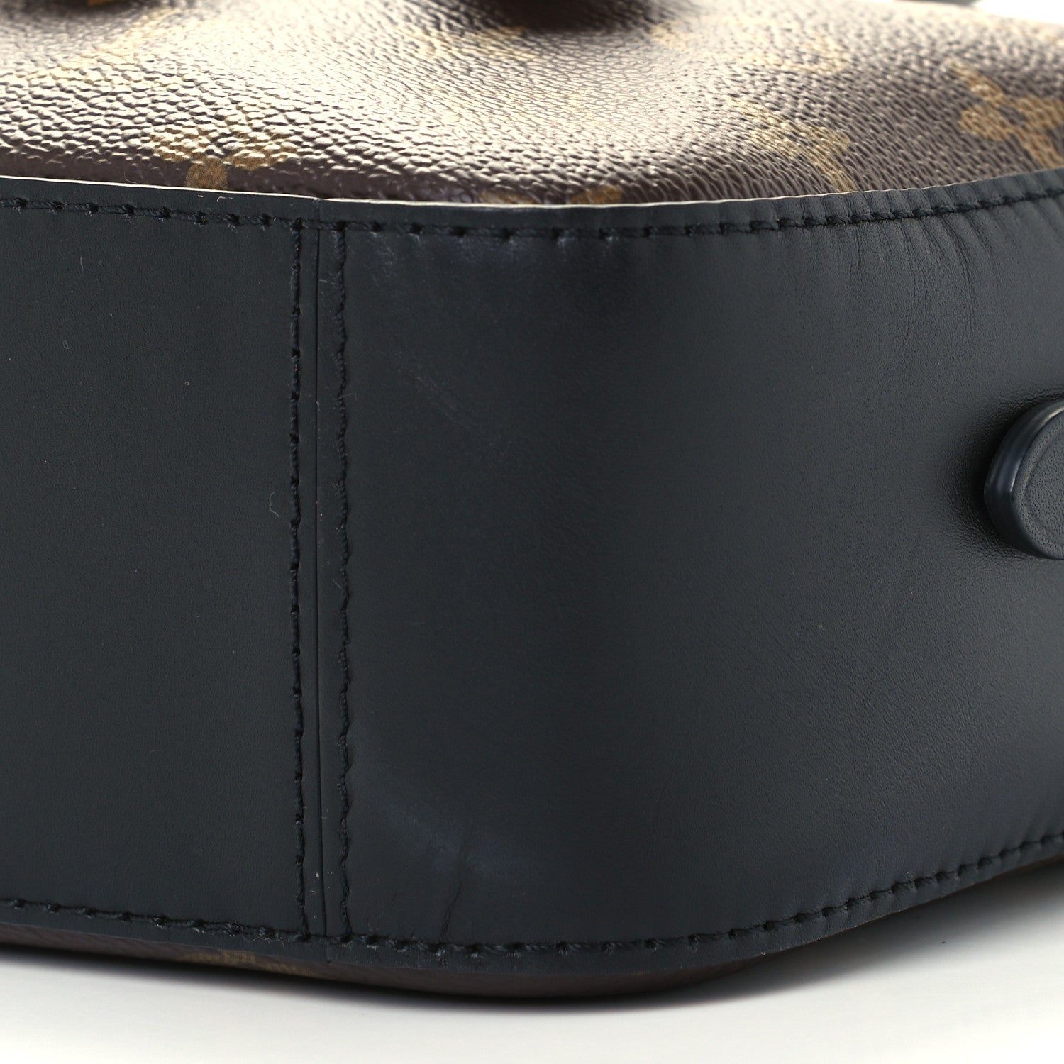 Louis Vuitton Monogram Saintonge Black 10 of 10