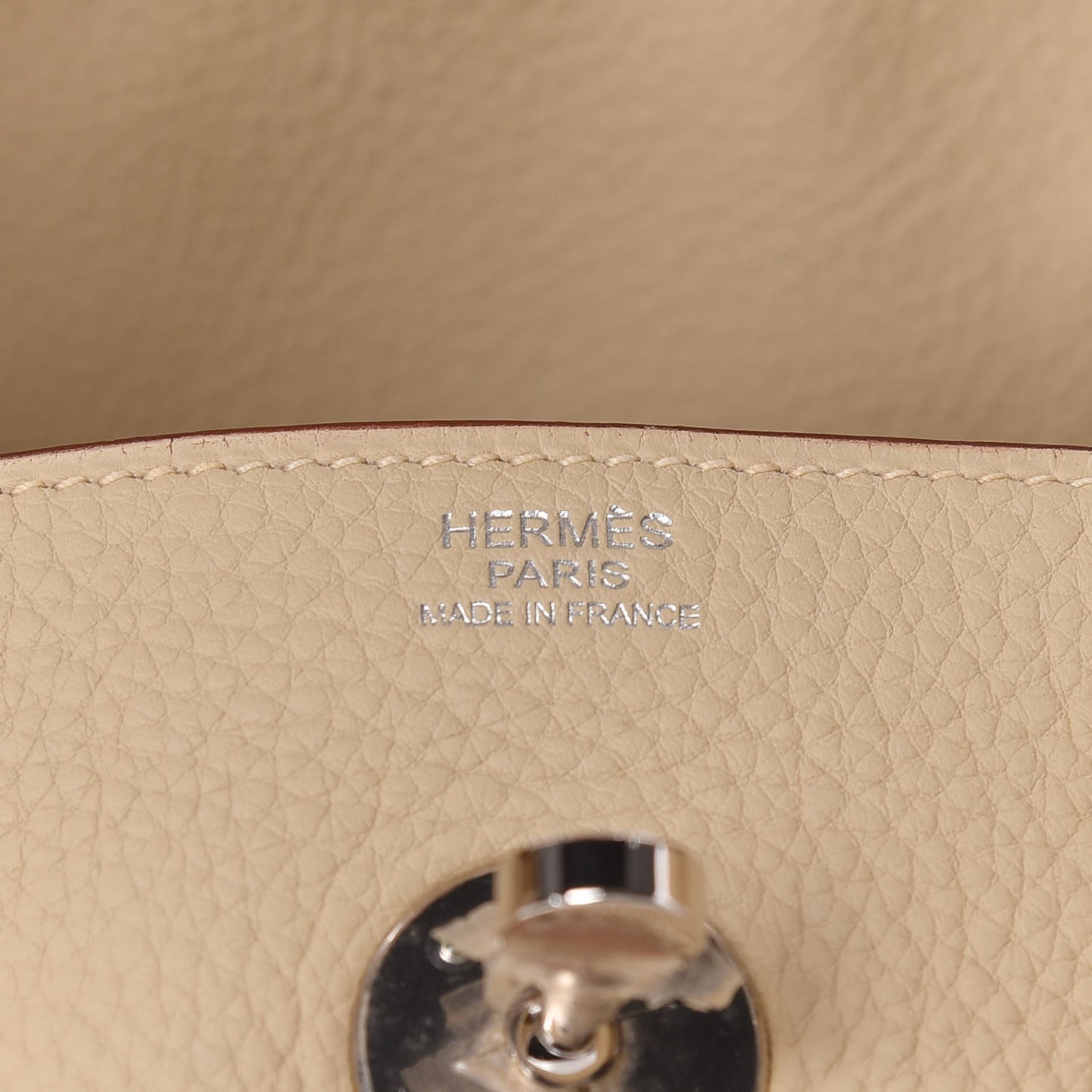 Taurillon Clemence Lindy 30 Parchemin