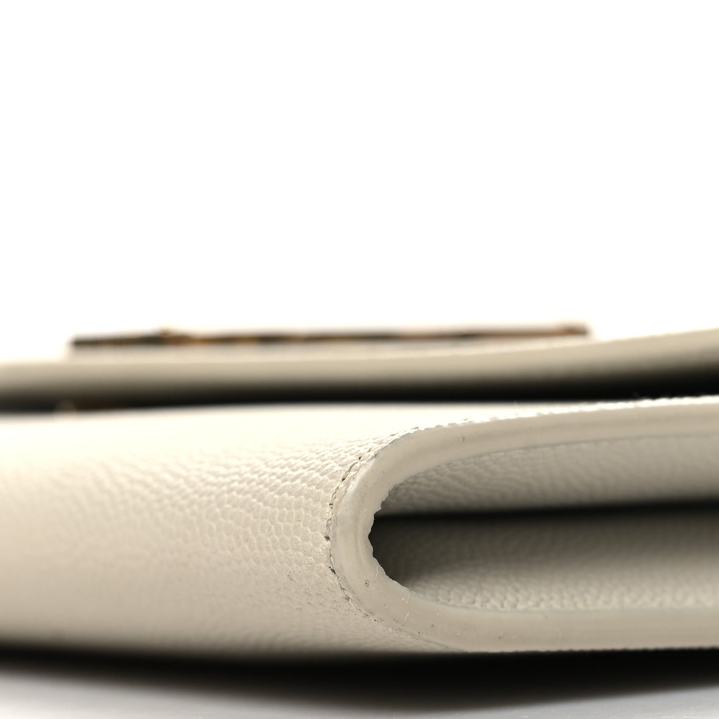 Grain De Poudre Monogram Uptown Chain Wallet Crema Soft