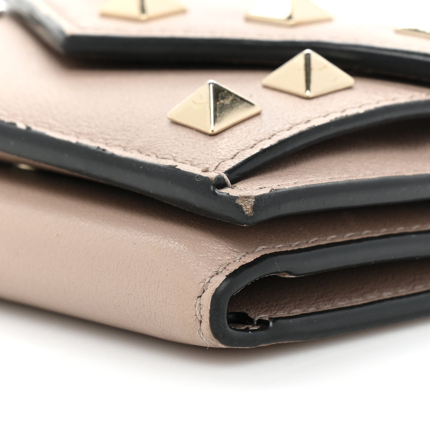 Calfskin Small Tri-Fold Rockstud Wallet Poudre