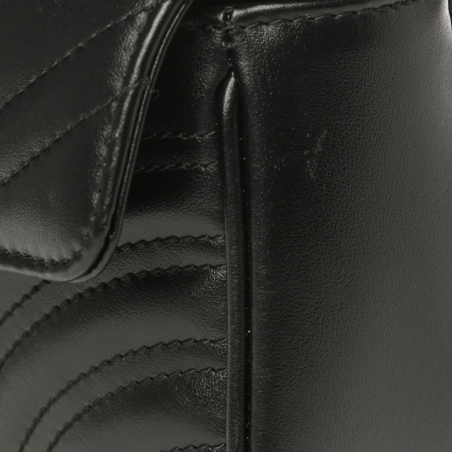 Calfskin Matelasse Mini GG Marmont Shoulder Bag Black
