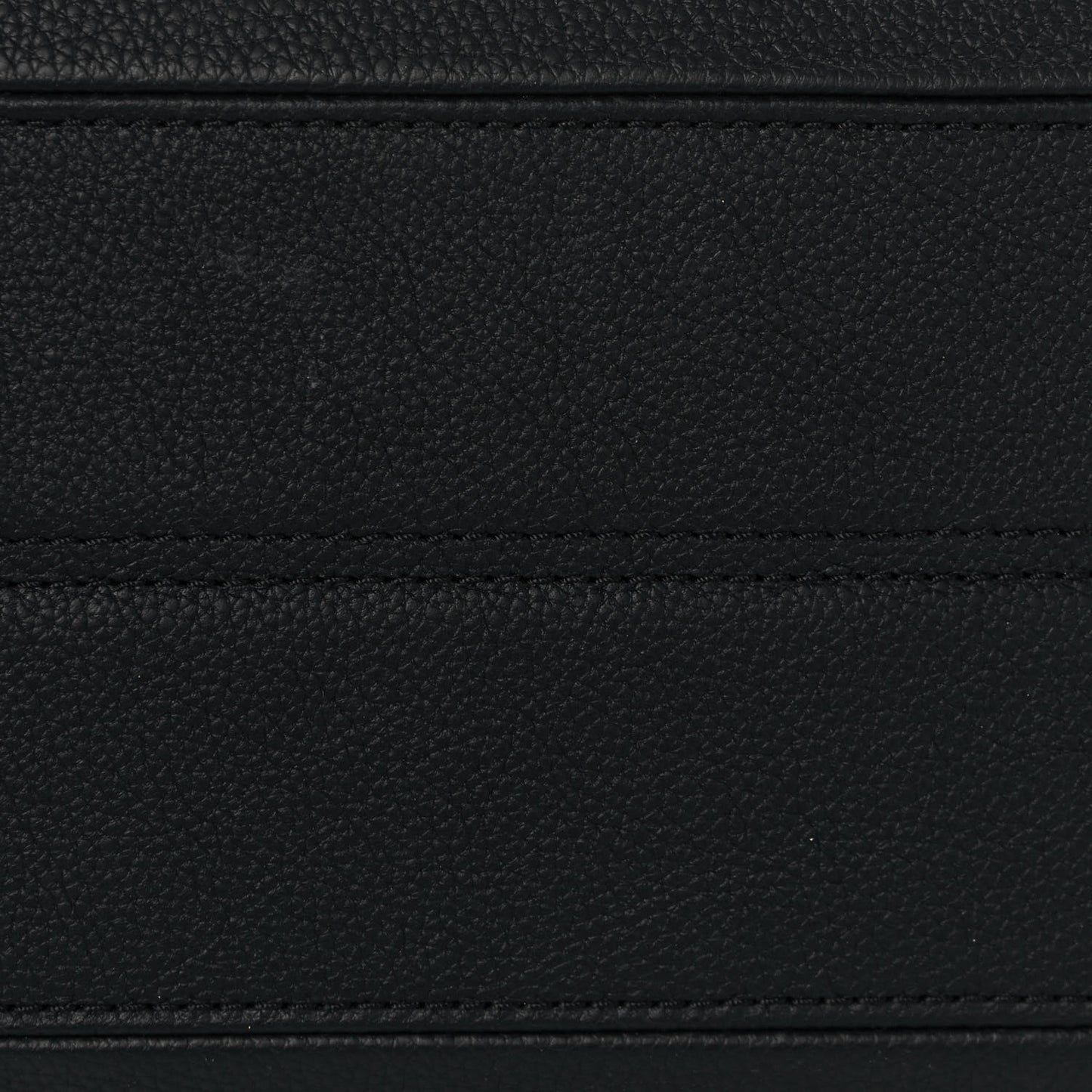 Monogram Double V Black