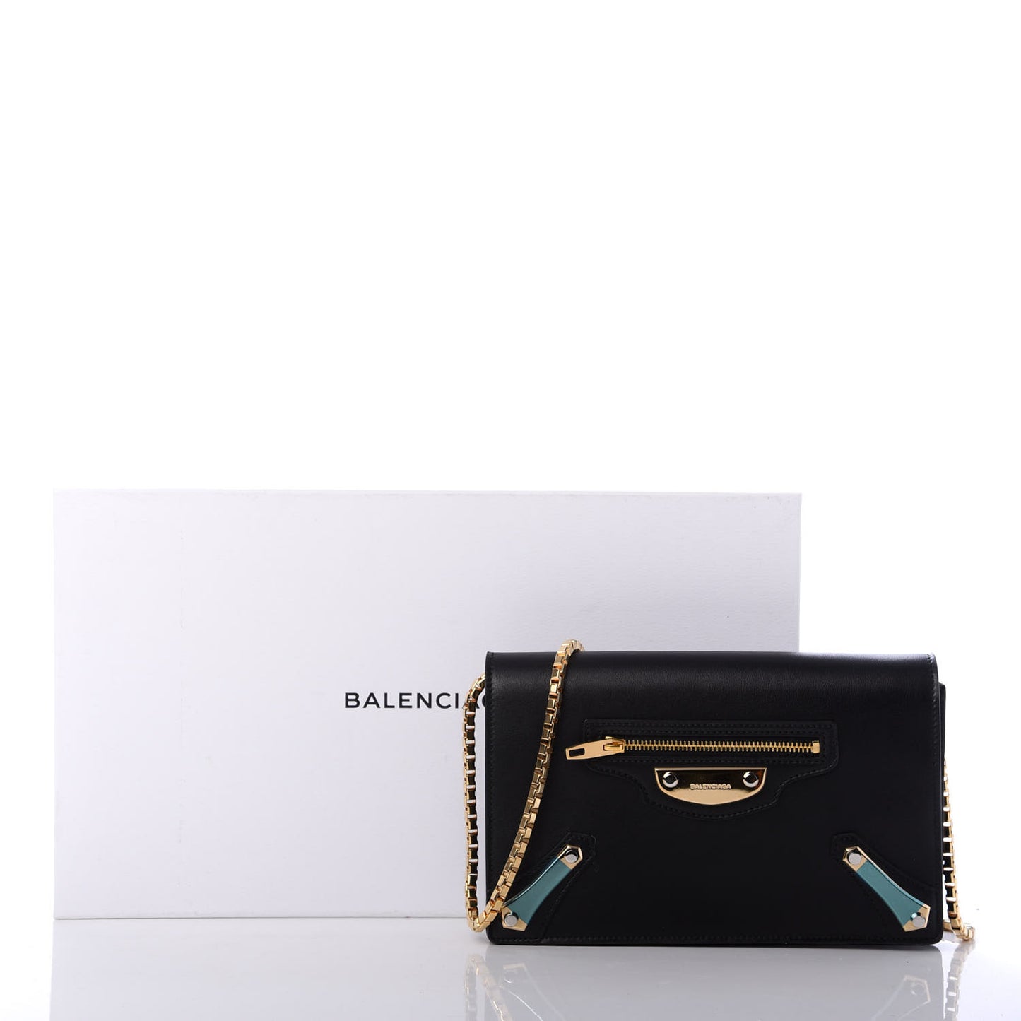 Veau Amp Plate Gold Chain Wallet Black