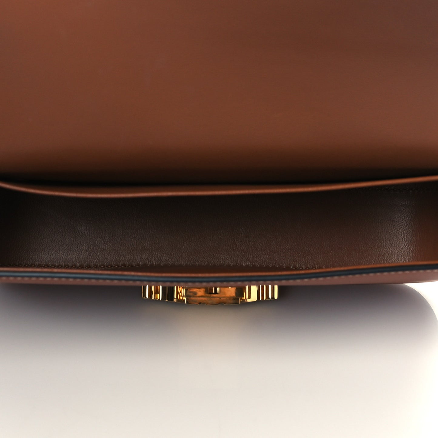 Natural Calfskin Triomphe Shoulder Bag Tan