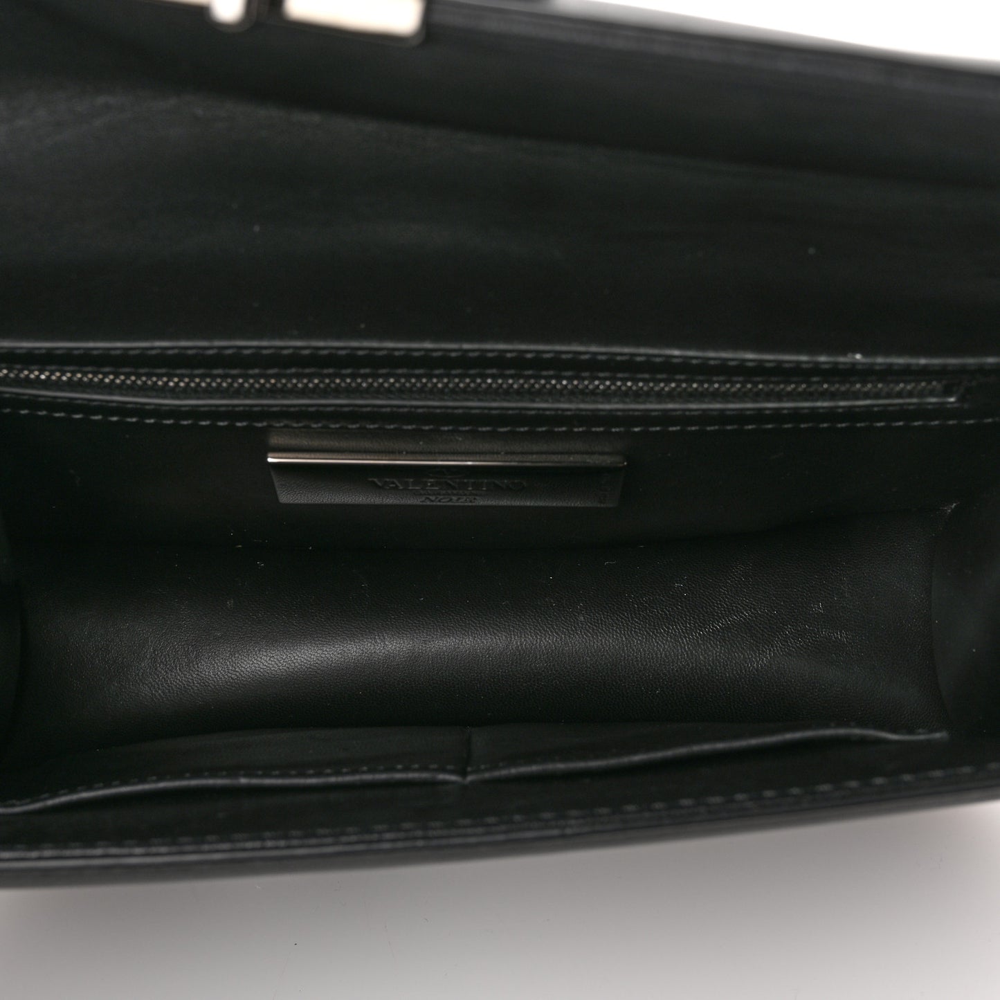 Vitello Medium Glam Lock Rockstud Flap Black
