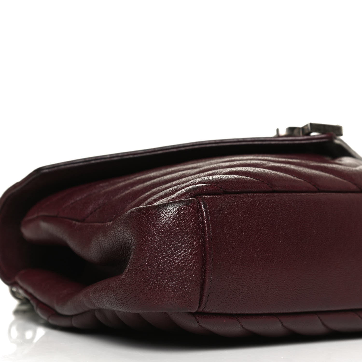 Saint Laurent Sheepskin Matelasse Chevron Monogram Medium College Bag Rouge Legion 9 of 12