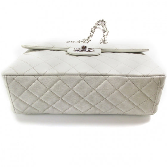 Caviar Jumbo Flap White