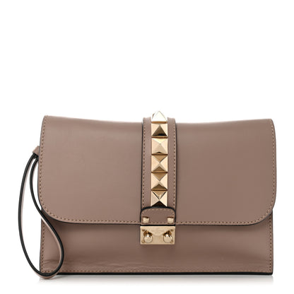 Valentino Garavani Vitello Glam Lock Rockstud Clutch Poudre 1 of 10