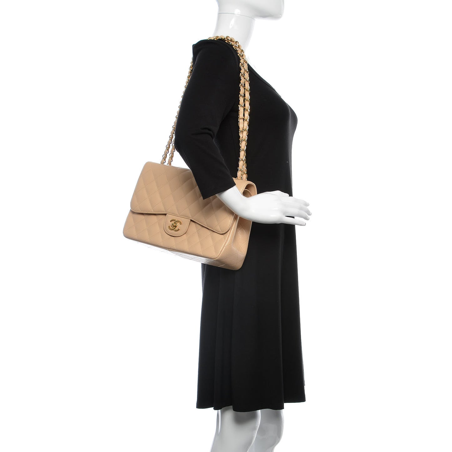 Caviar Quilted Jumbo Double Flap Beige Clair