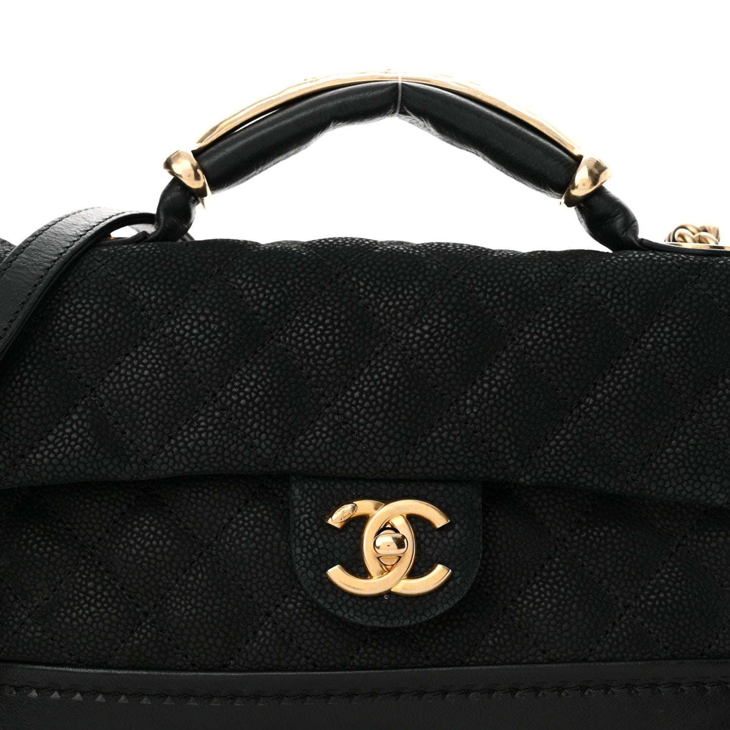 Iridescent Grained Calfskin Medium Globe Trotter Flap Black