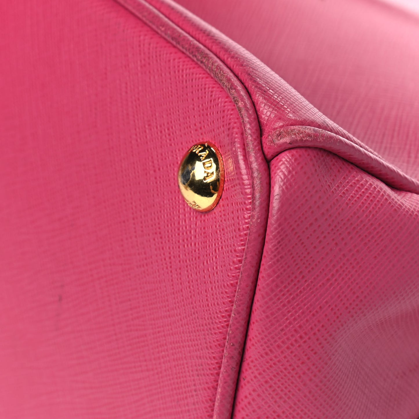 Saffiano Large Galleria Double Zip Tote Peonia