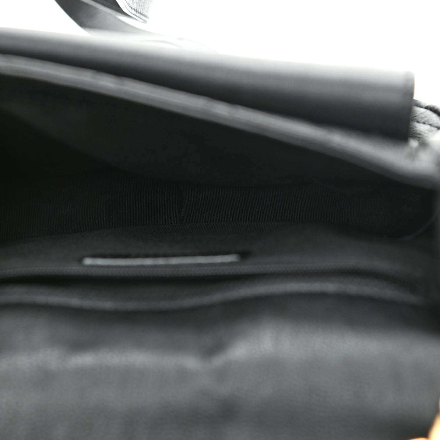 Grained Calfskin Quilted Messenger Flap Black