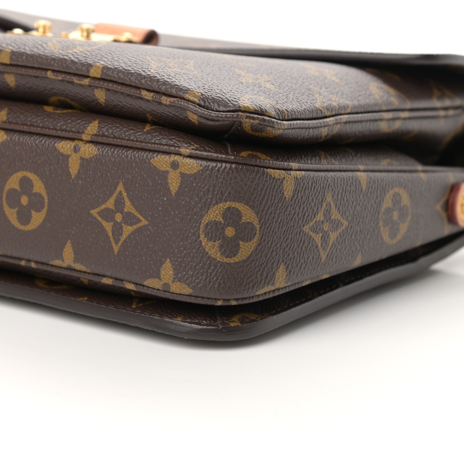 Louis Vuitton Monogram Pochette Metis 9 of 14