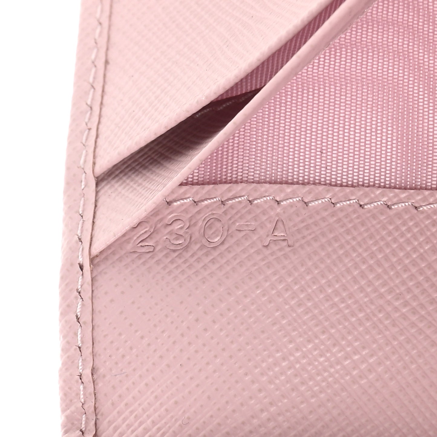 Saffiano Triangle Continental Zip Wallet Alabastro