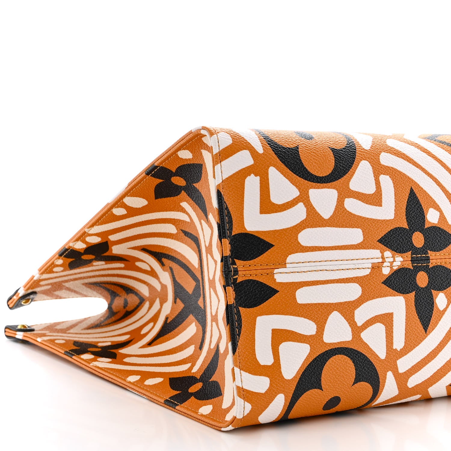 Louis Vuitton Monogram Giant Crafty Onthego GM Crème Caramel 9 of 10