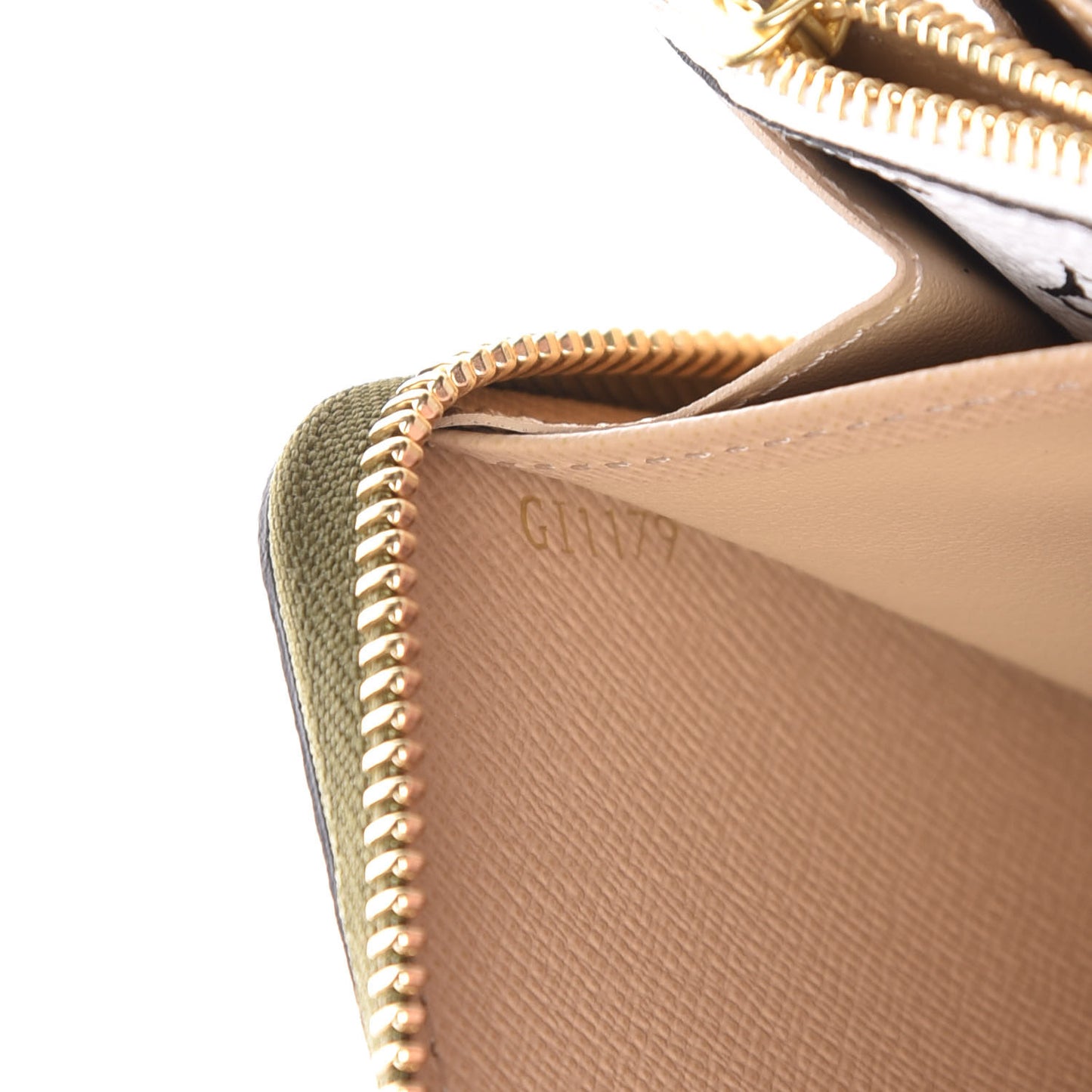 Monogram Giant Zippy Wallet Kaki White