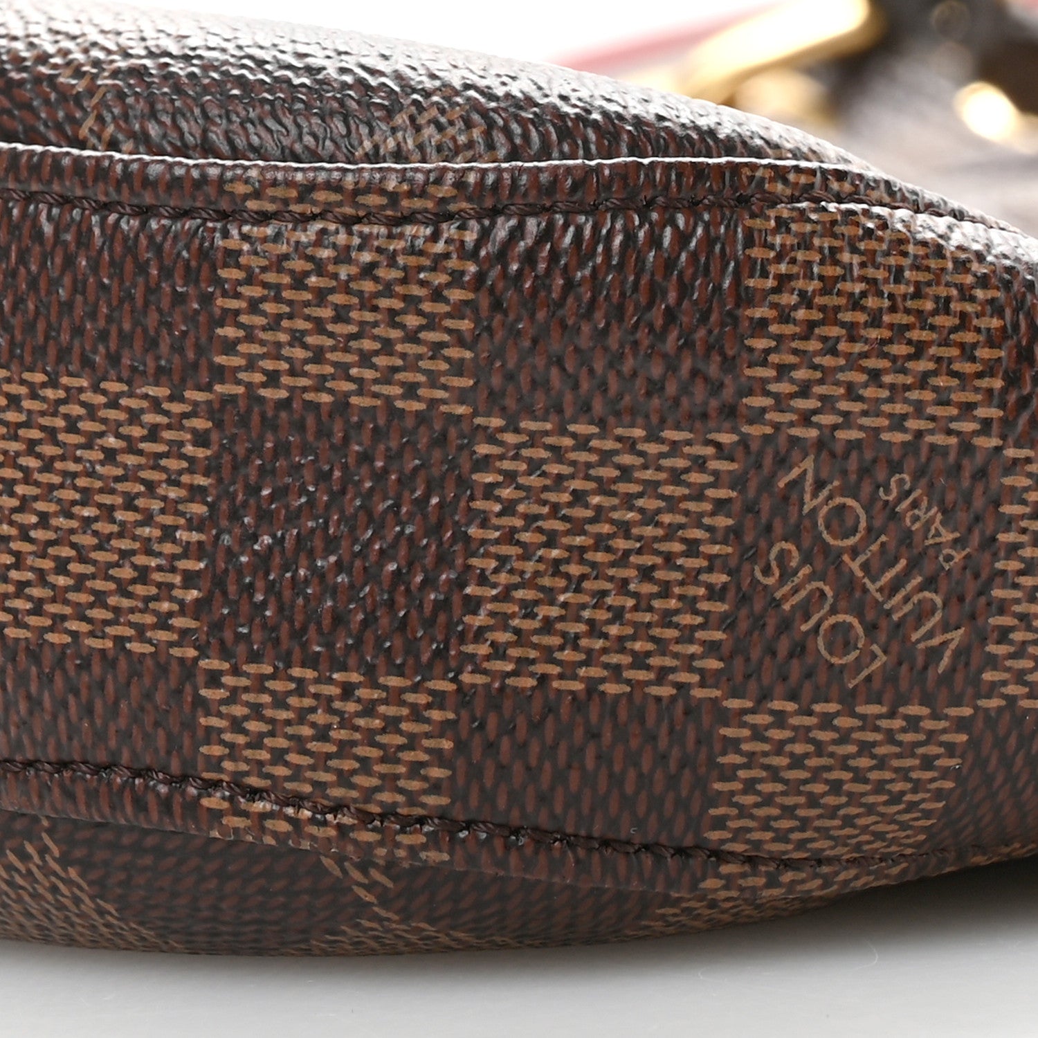 Louis Vuitton Damier Ebene South Bank Besace 11 of 11