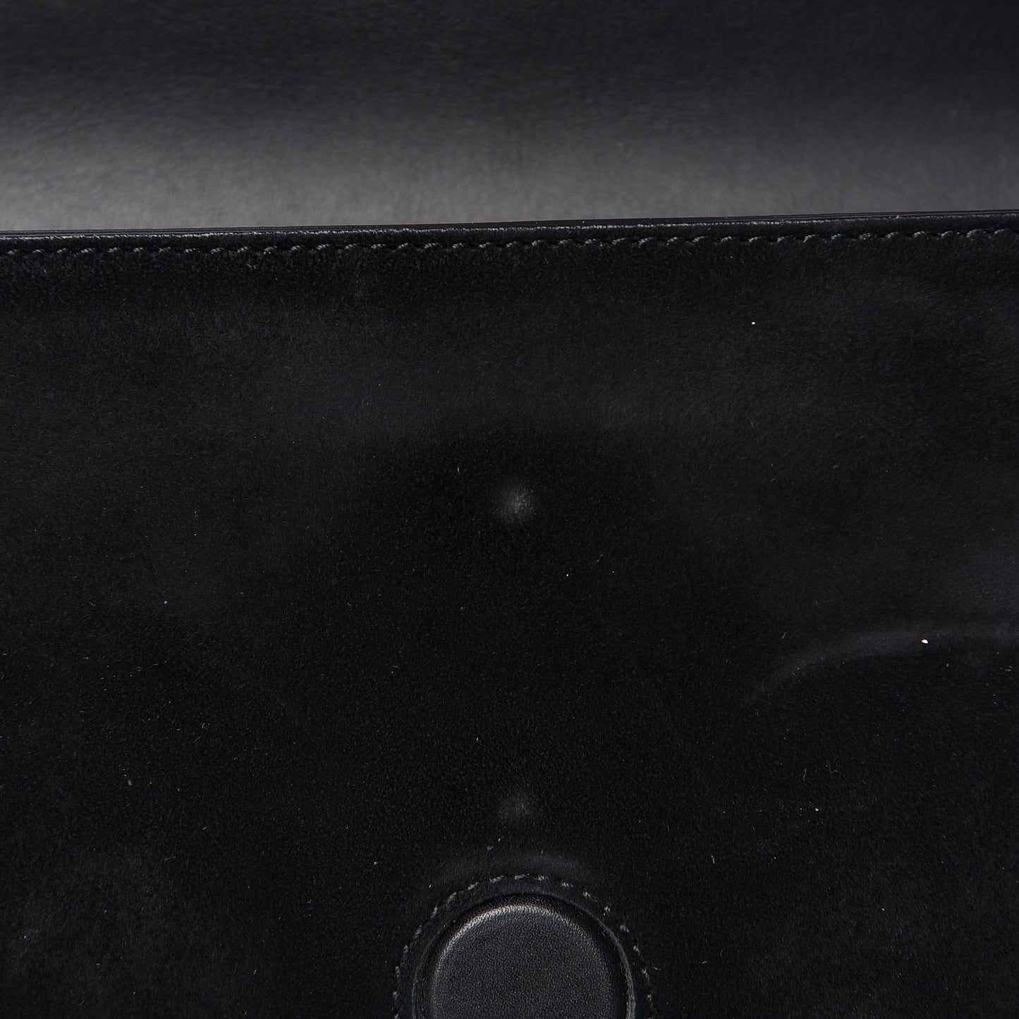 Suede Pearly GG Marmont Clutch Black