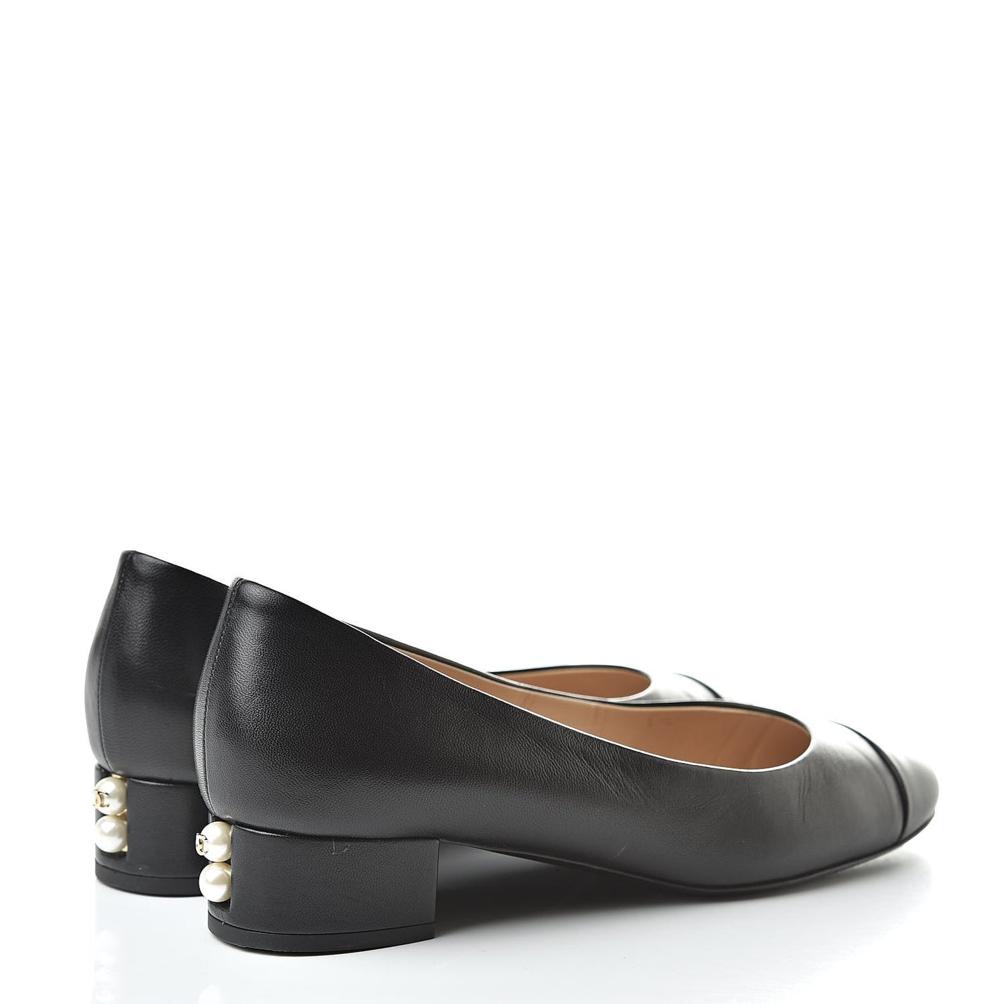 Lambskin Pearl CC Cap Toe Pump 36.5 Black