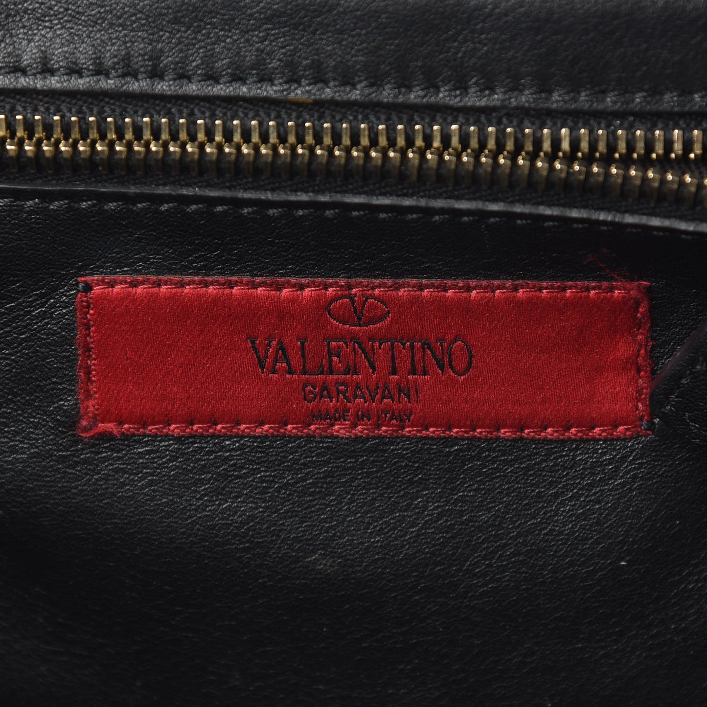 Vitello Small Rockstud Tote Black