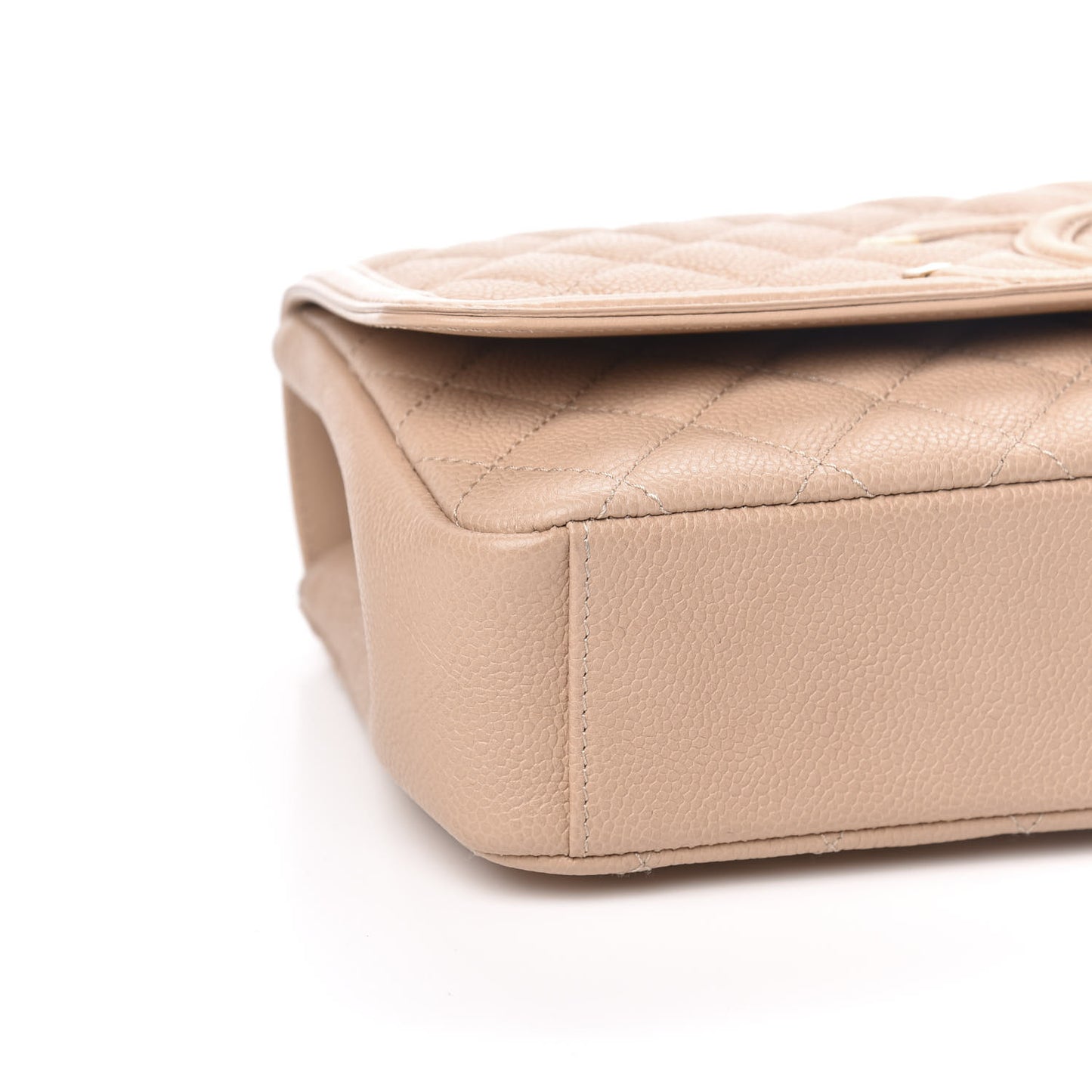 Caviar Quilted Medium CC Filigree Flap Beige
