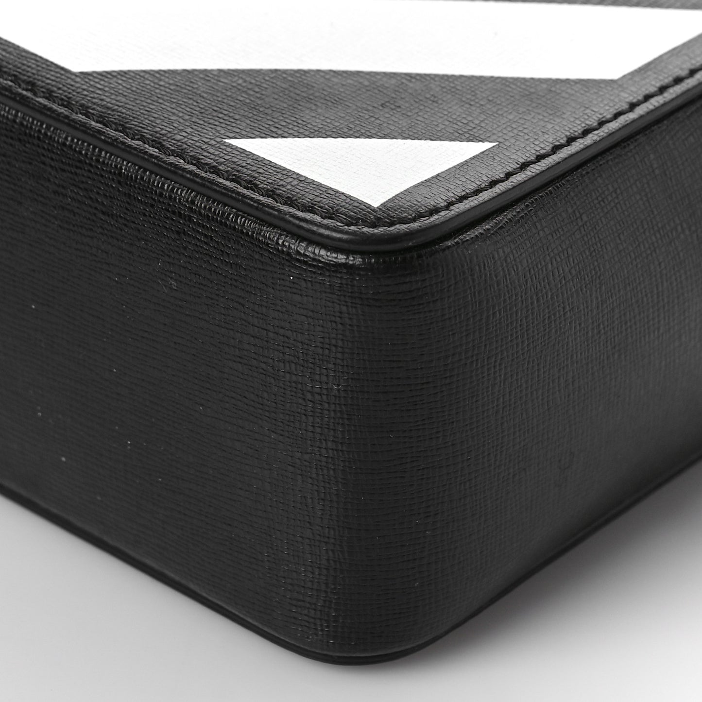 Saffiano Striped Diag Binder Belt Bag Black