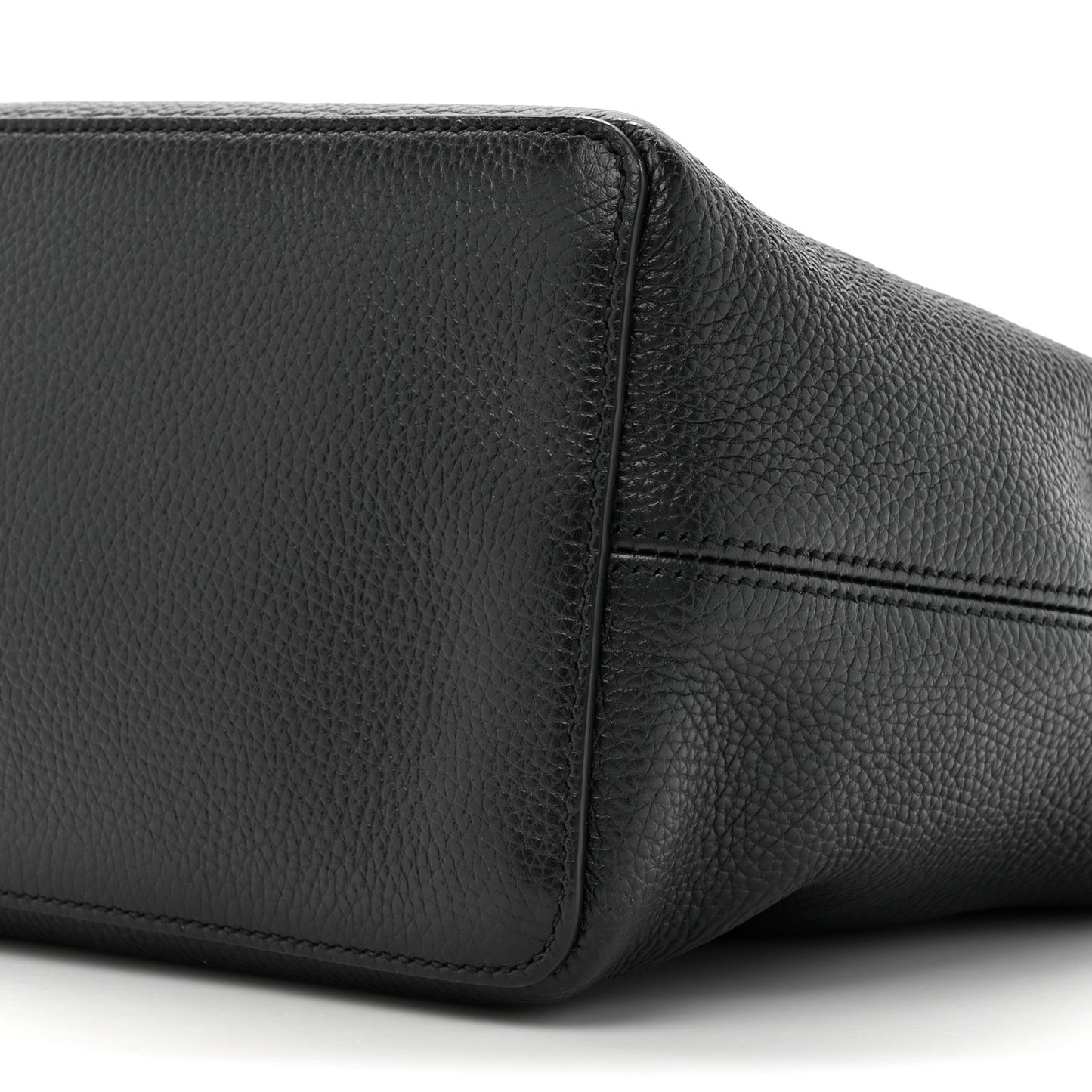 Pebbled Calfskin Large Soho Hobo Black