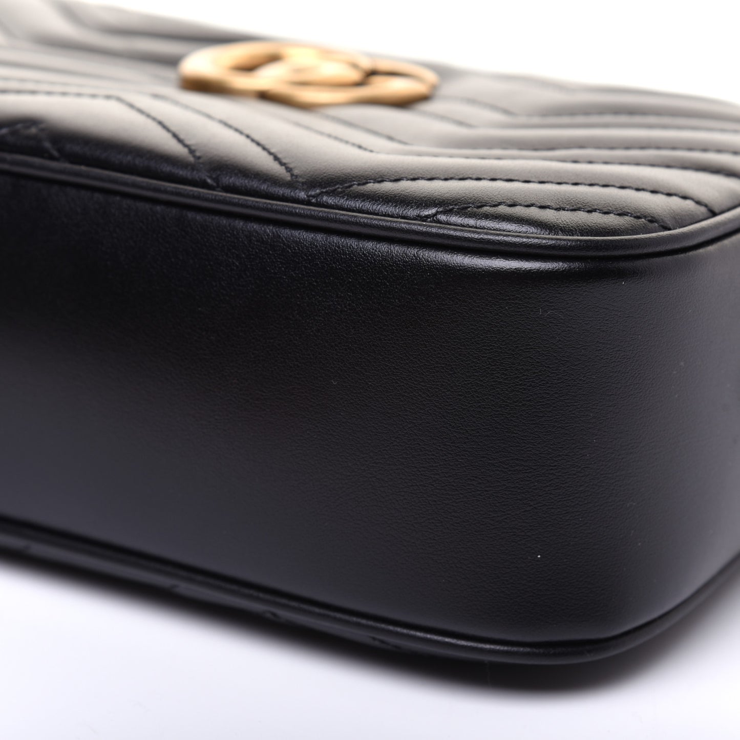 Calfskin Matelasse Small GG Marmont Chain Shoulder Bag Black