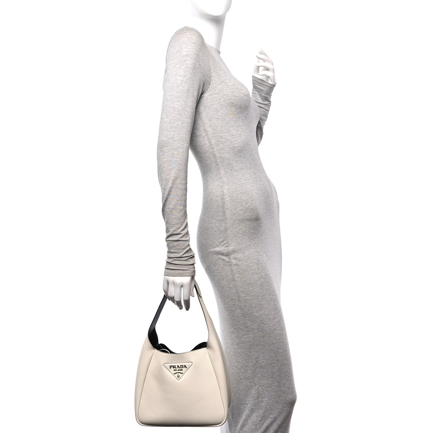 Vitello Daino Soft Dynamique Hobo Talco Black