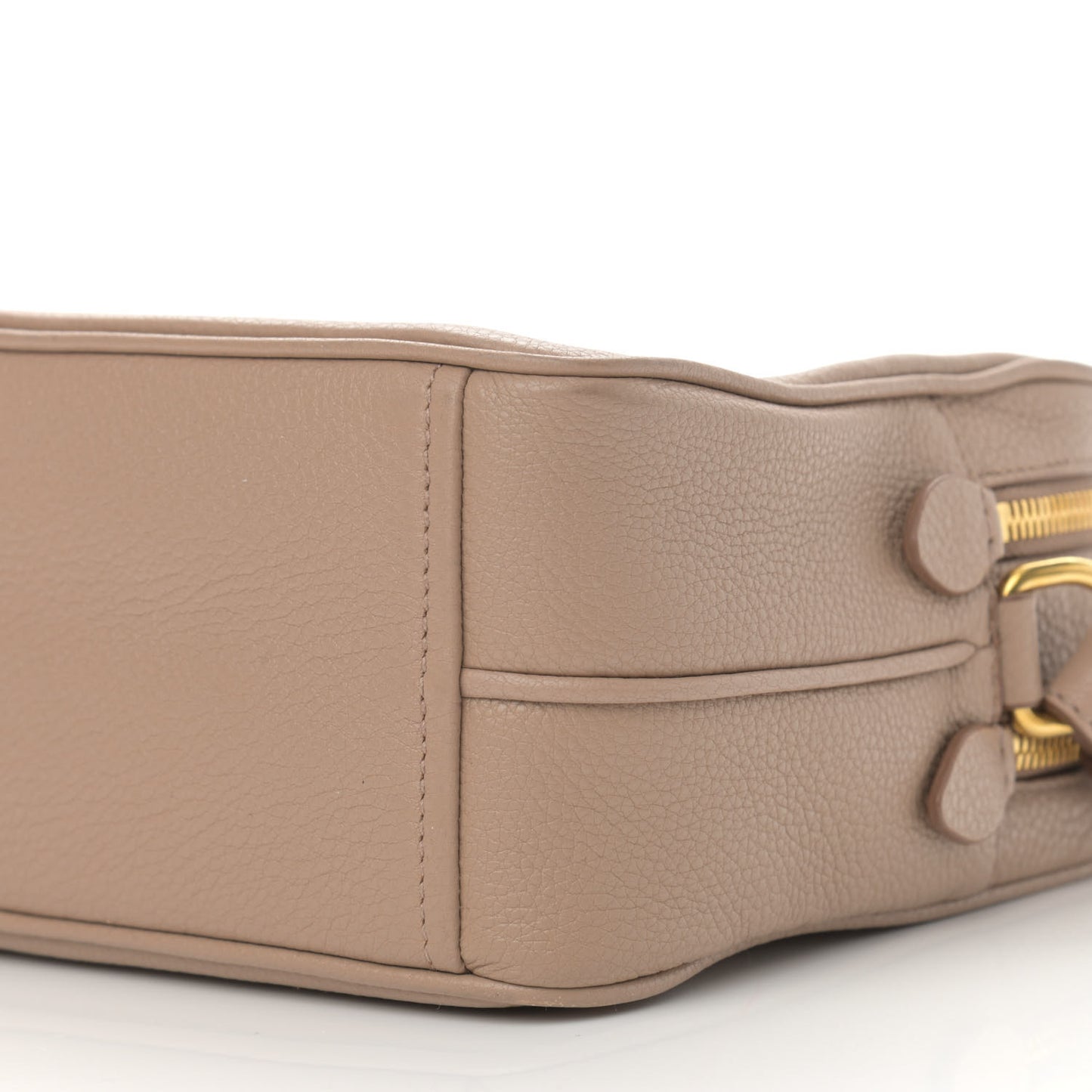 Vitello Phenix Camera Bag Cammeo
