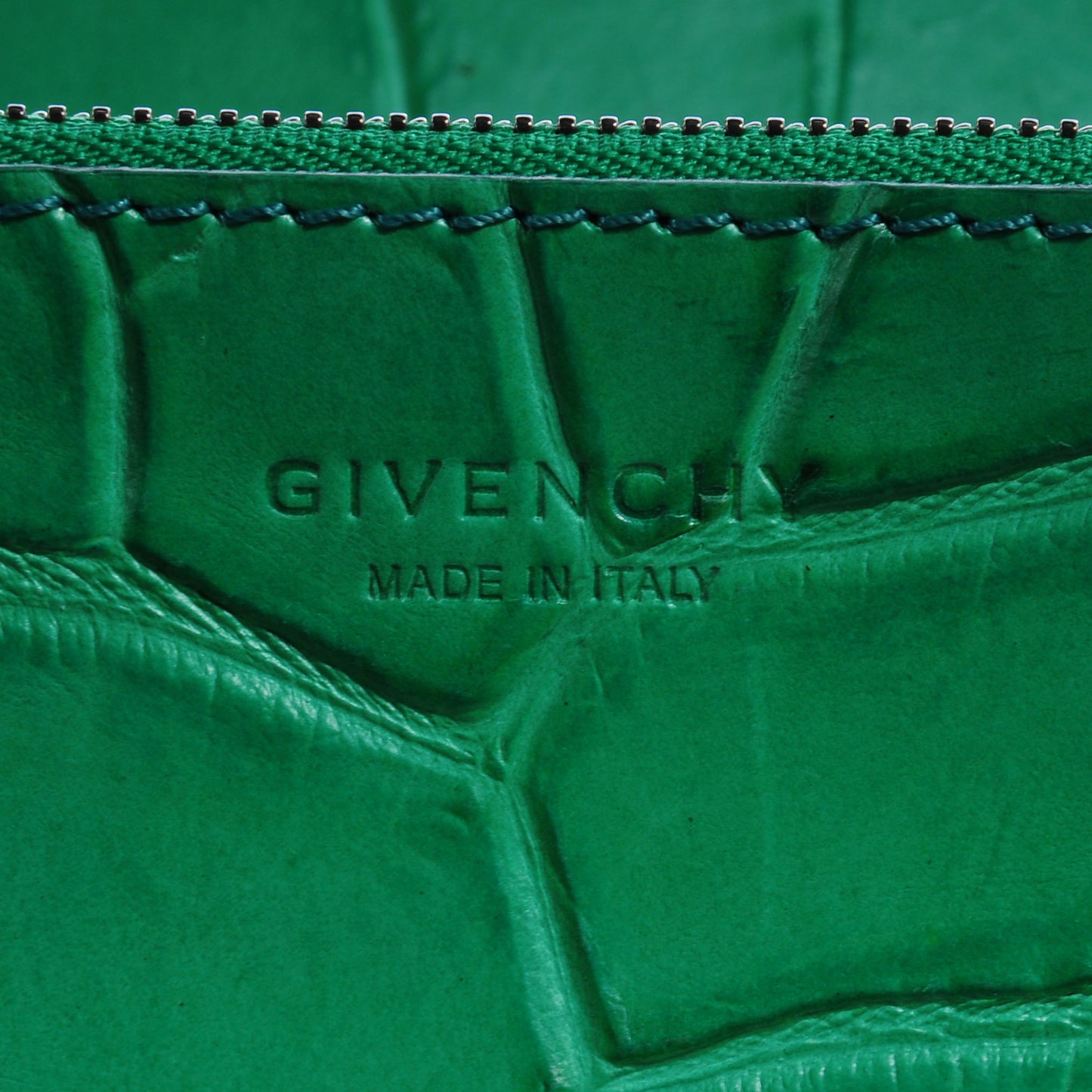 Calfskin Crocodile Embossed Large Antigona Tote Emerald