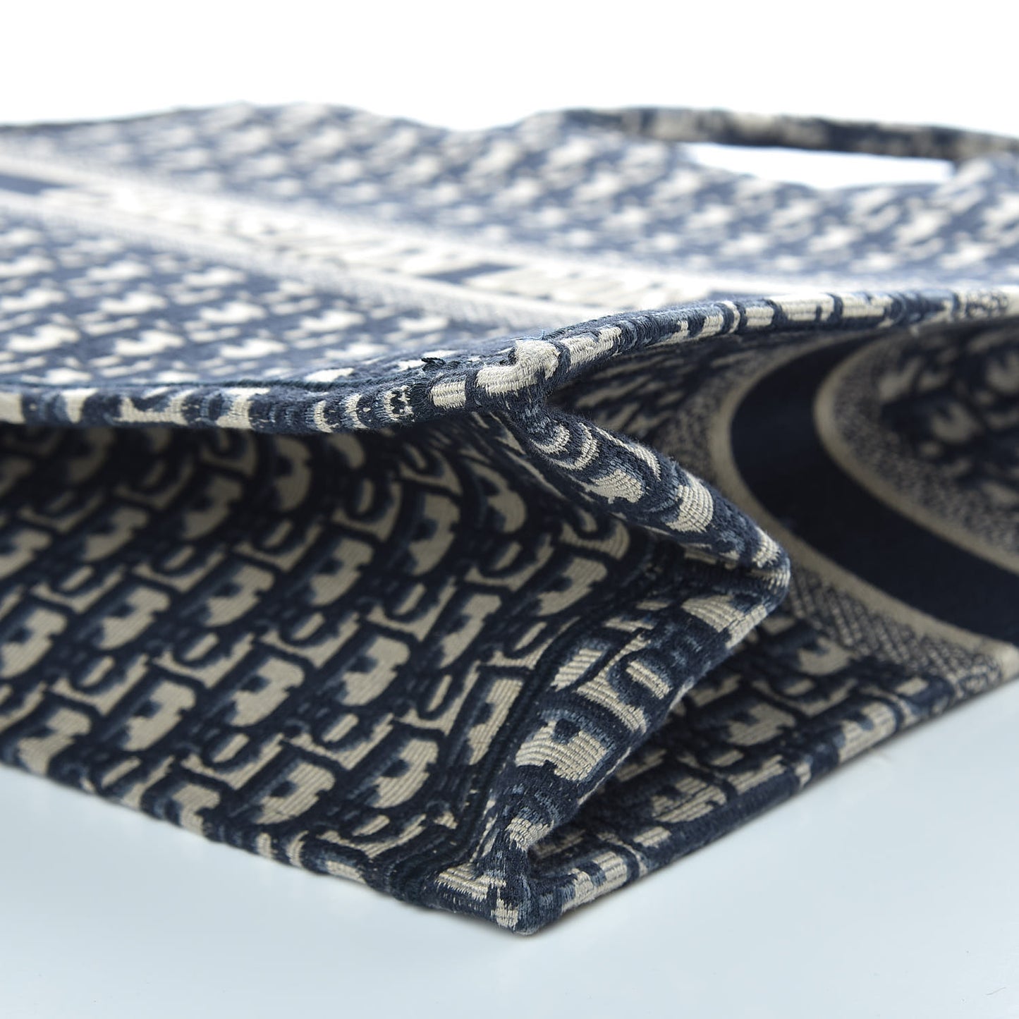 Oblique Book Tote Blue Multicolor