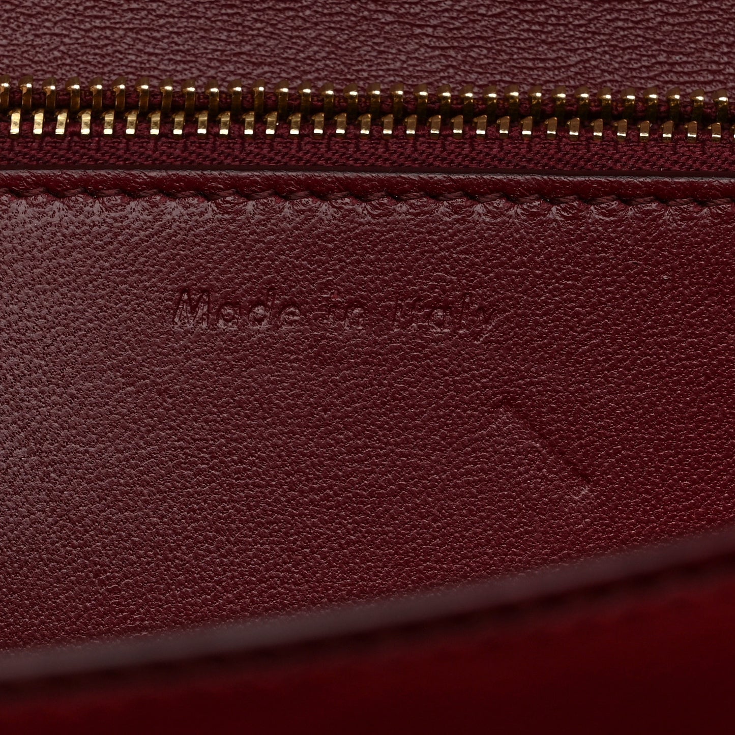 Box Calfskin Medium Classic Box Flap Bag Burgundy