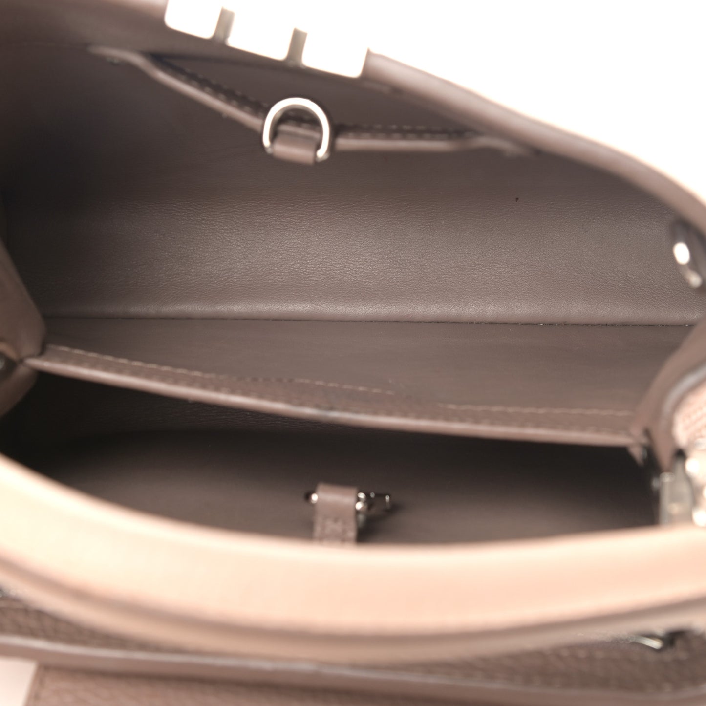 Taurillon Capucines BB Petale