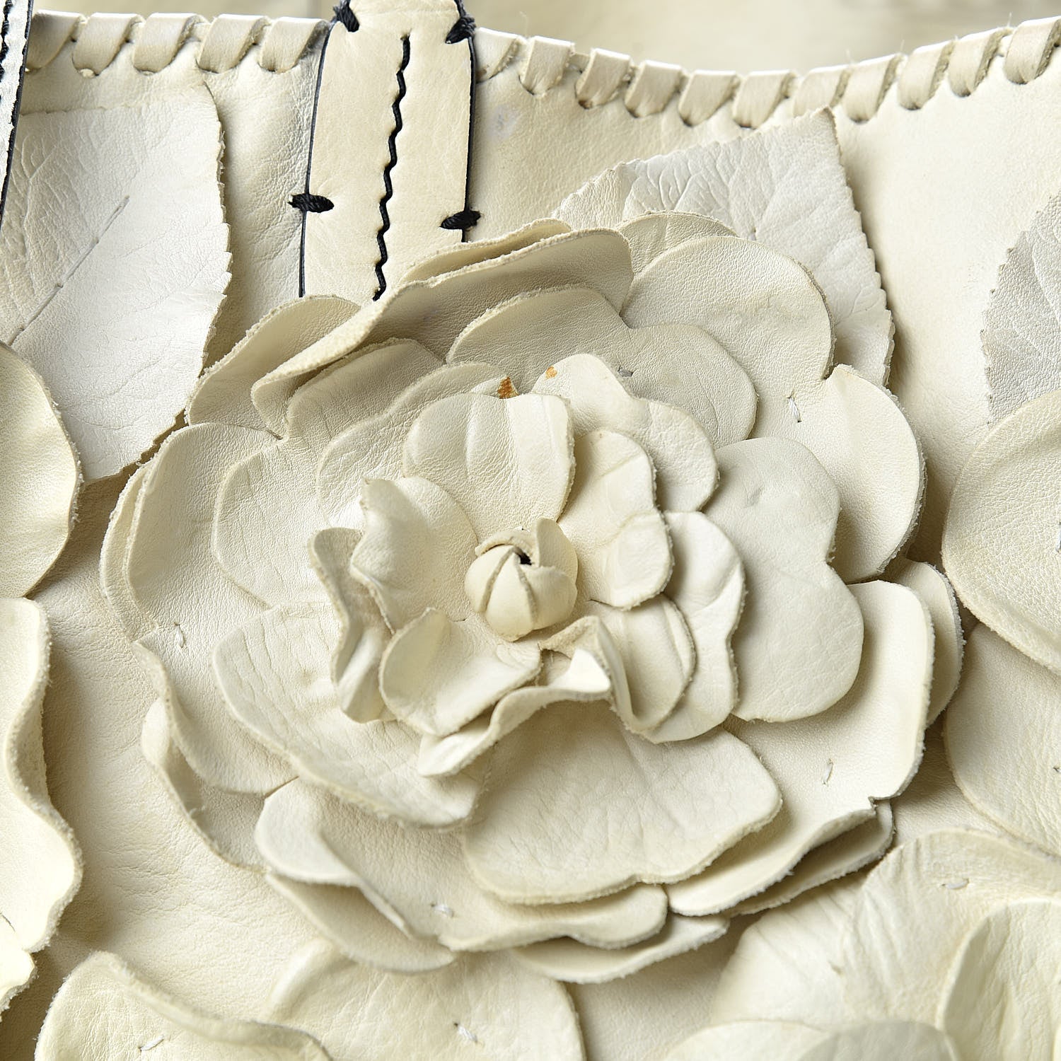 Valentino Garavani Nappa Floral Tote White 20 of 24