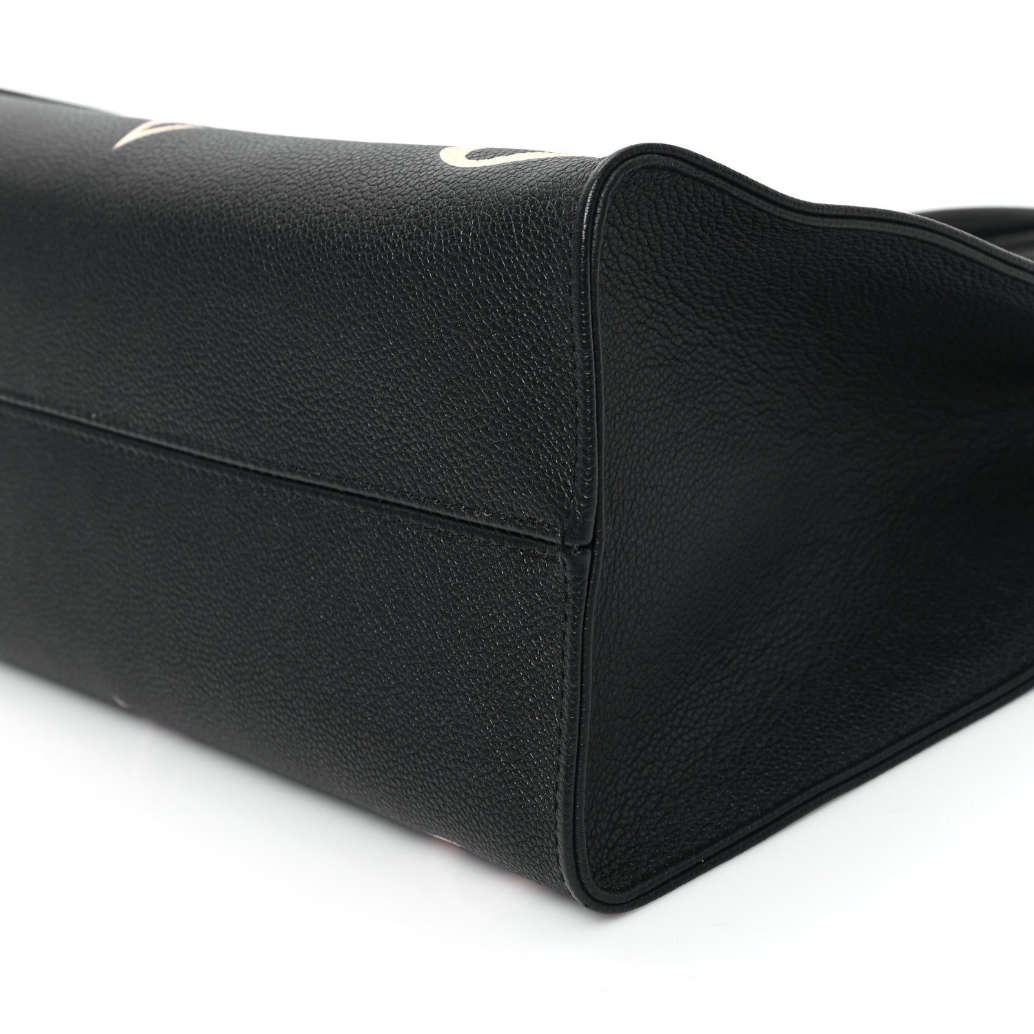 Louis Vuitton Empreinte Monogram Giant Onthego MM Black Beige 9 of 10