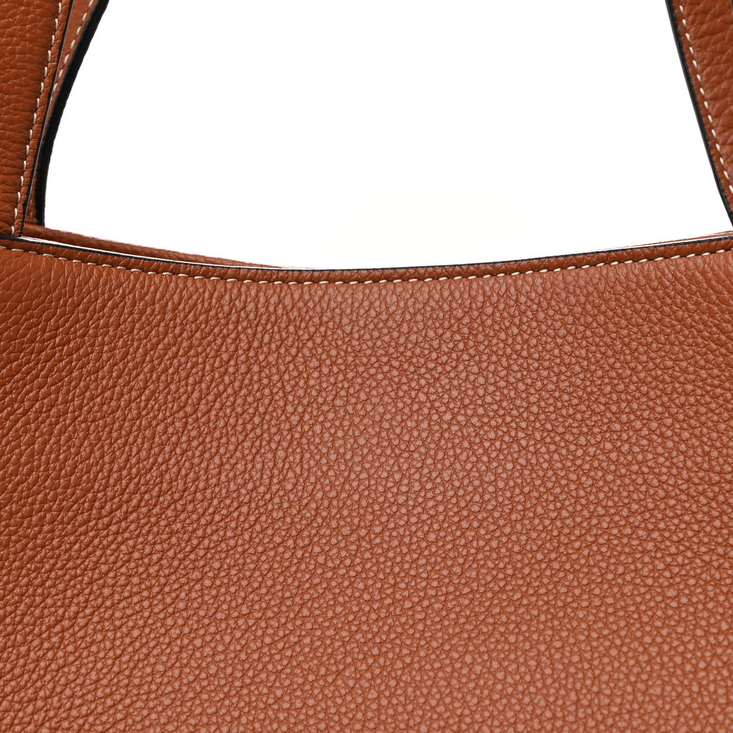 Grained Calfskin Triomphe Medium Cabas Anais Tan