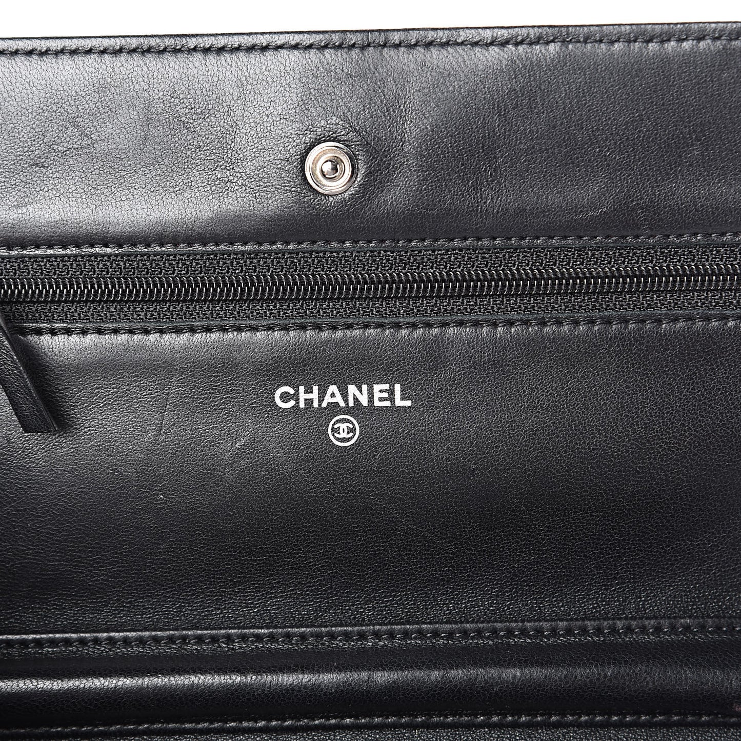 Lambskin Quilted Wallet On Chain WOC Black