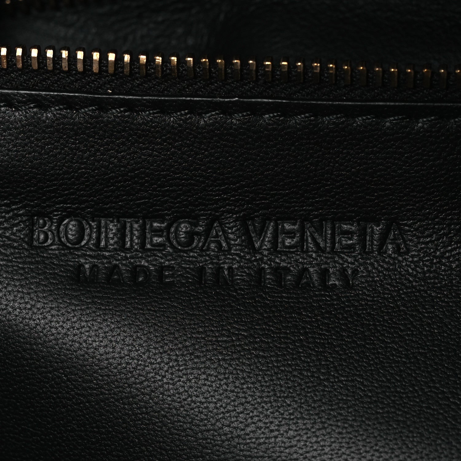 Bottega Veneta Lambskin Maxi Intrecciato Brick Cassette Bag Black 6 of 12
