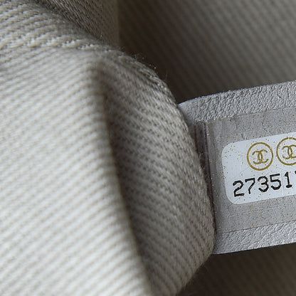 Chanel Grained Calfskin Stitched Flap Grey 6 of 16