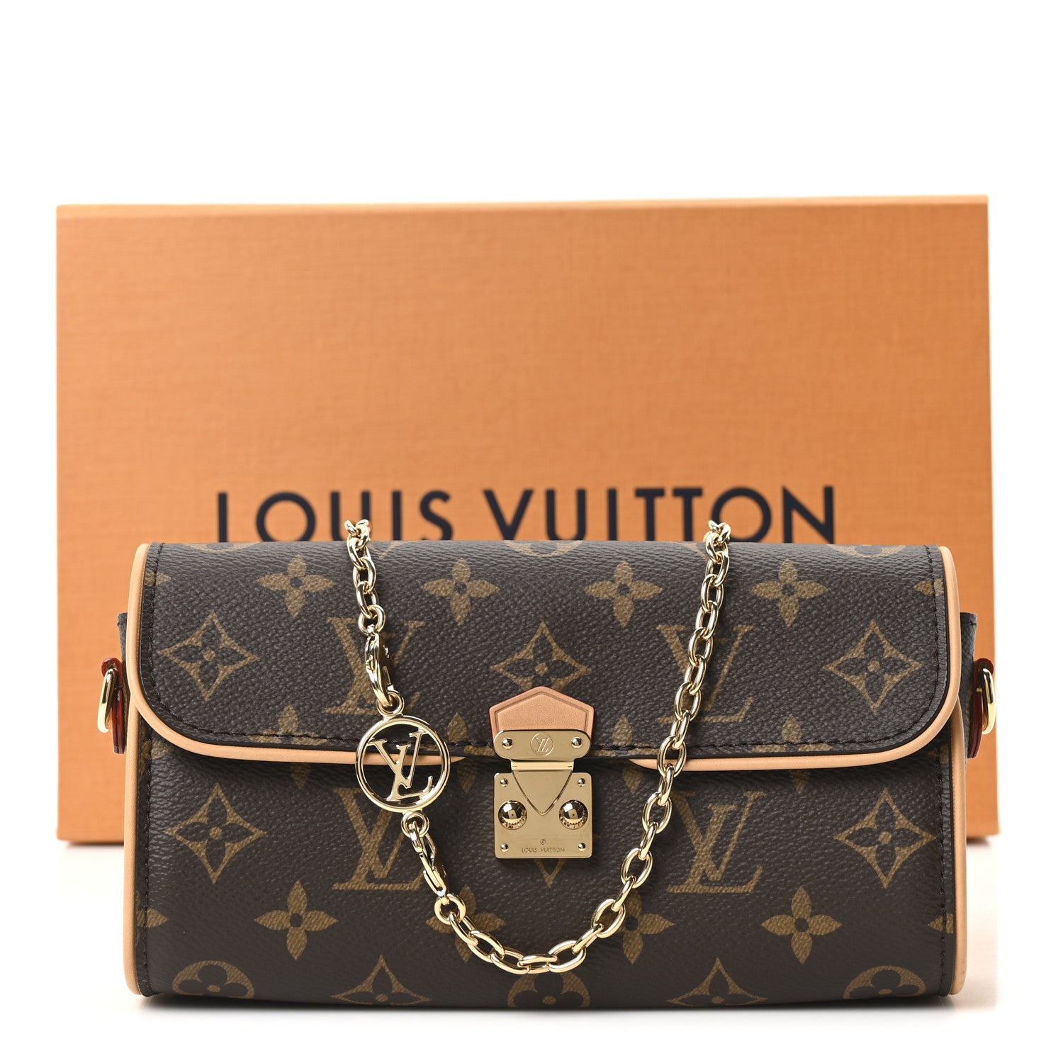 Louis Vuitton Monogram Pochette Camille 10 of 10