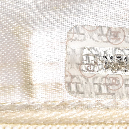 Chanel Caviar Quilted Camera Case White 8 of 22