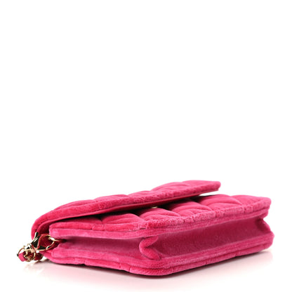 Chanel Velvet Quilted Pearl Crush Flap With Chain Pink 4 of 9