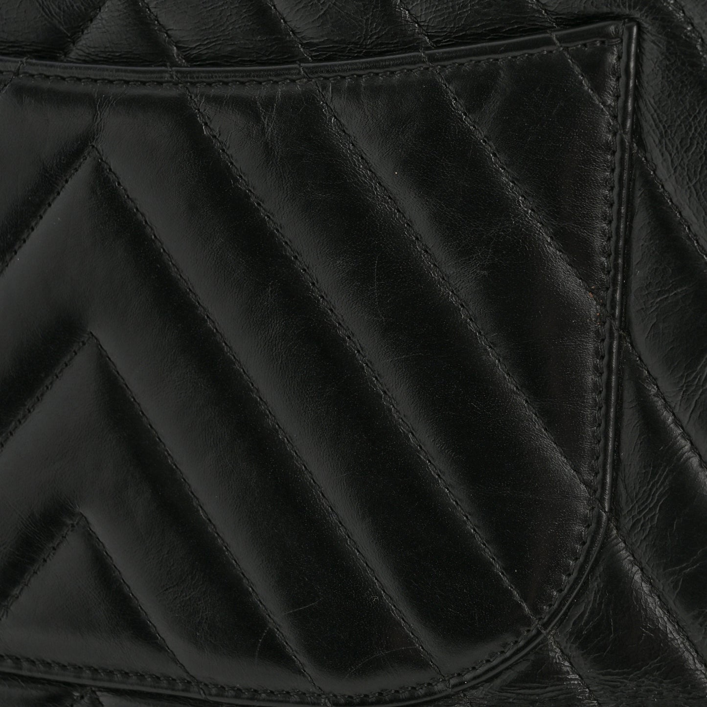 Calfskin Lizard Chevron Quilted Medium Coco Handle Flap Black